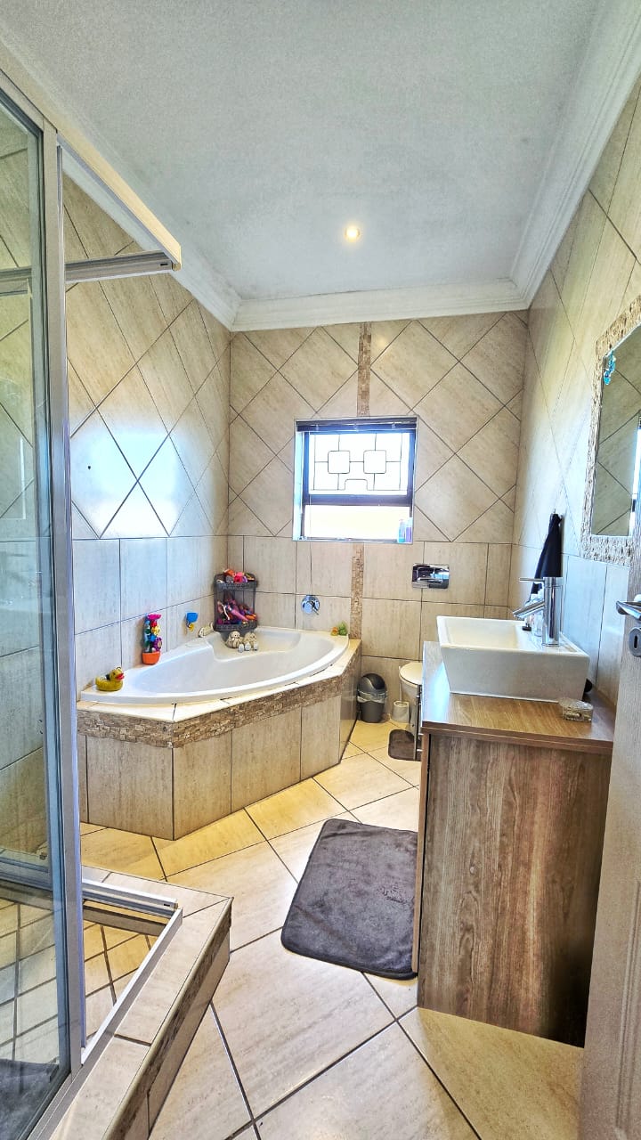 3 Bedroom Property for Sale in Morningside Eastern Cape